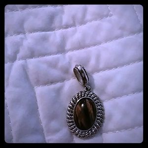 Tigers eye slide